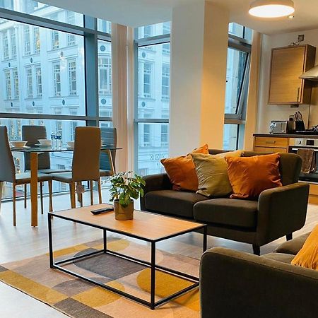 Stylish Two Bed In The Heart Of The City Birmingham Bagian luar foto
