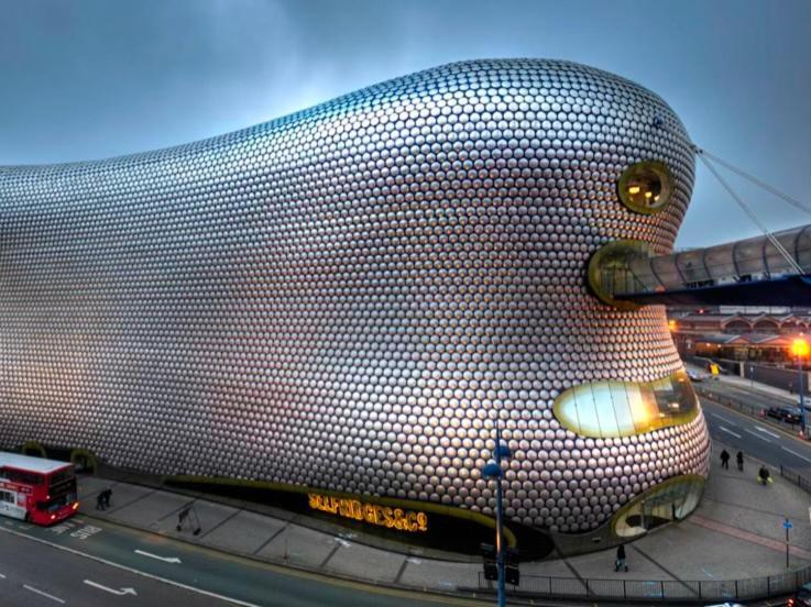 Stylish Two Bed In The Heart Of The City Birmingham Bagian luar foto